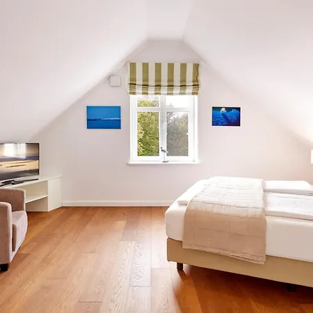 De Meere 5 * Nieblum